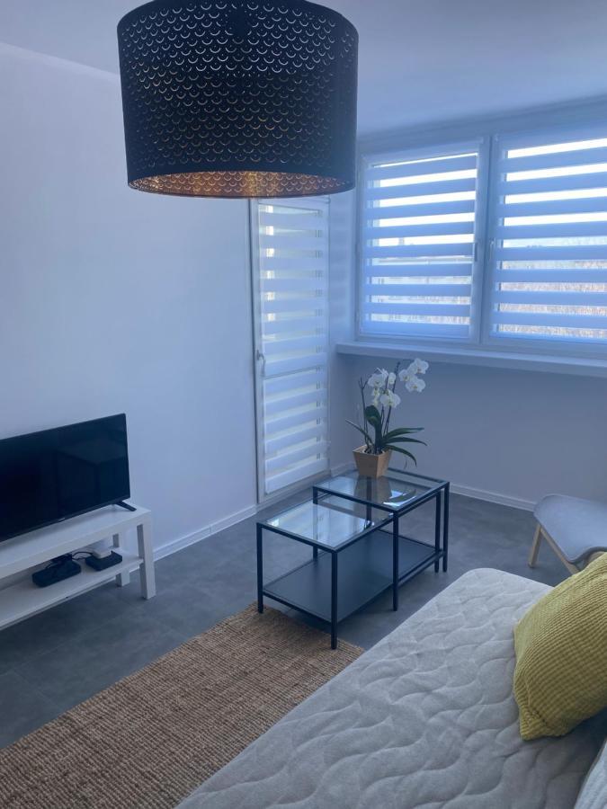 Apartament Os. Jasne 19B Dzierzoniow Exterior foto